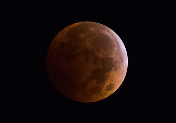 blood-moon blood-moon